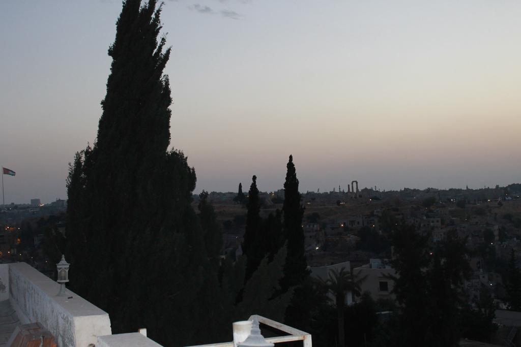 Jabal Amman Hotel Exterior foto