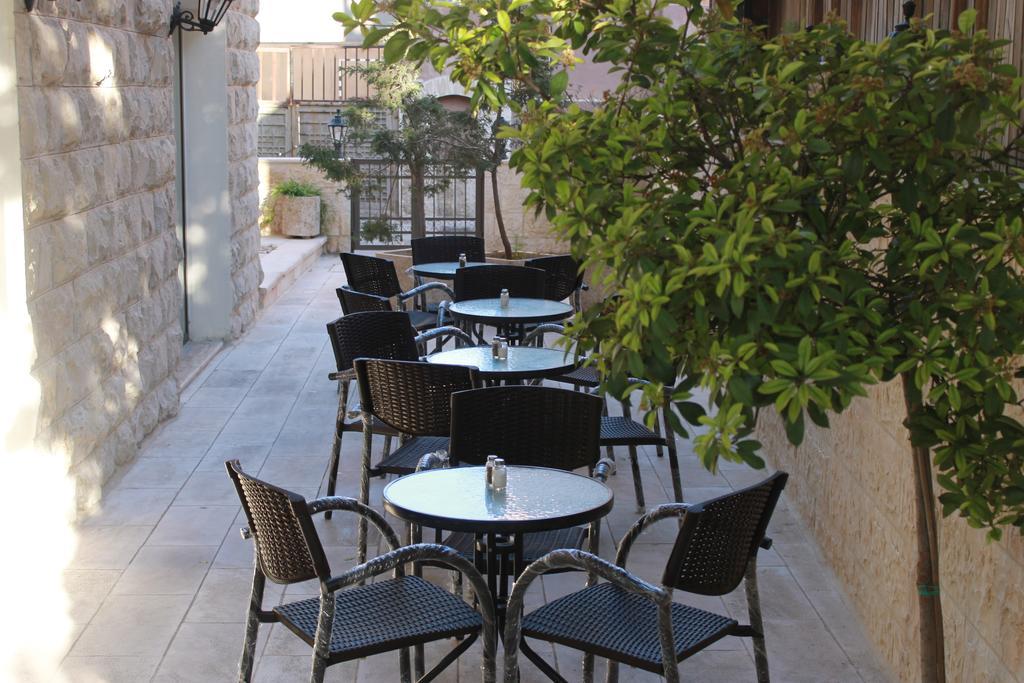 Jabal Amman Hotel Exterior foto