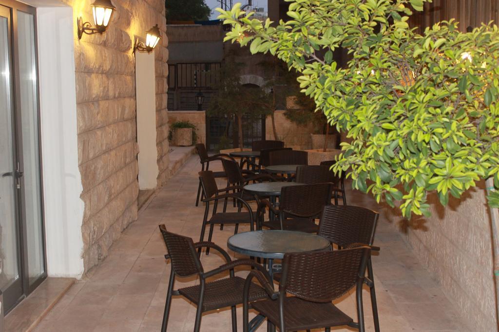 Jabal Amman Hotel Exterior foto